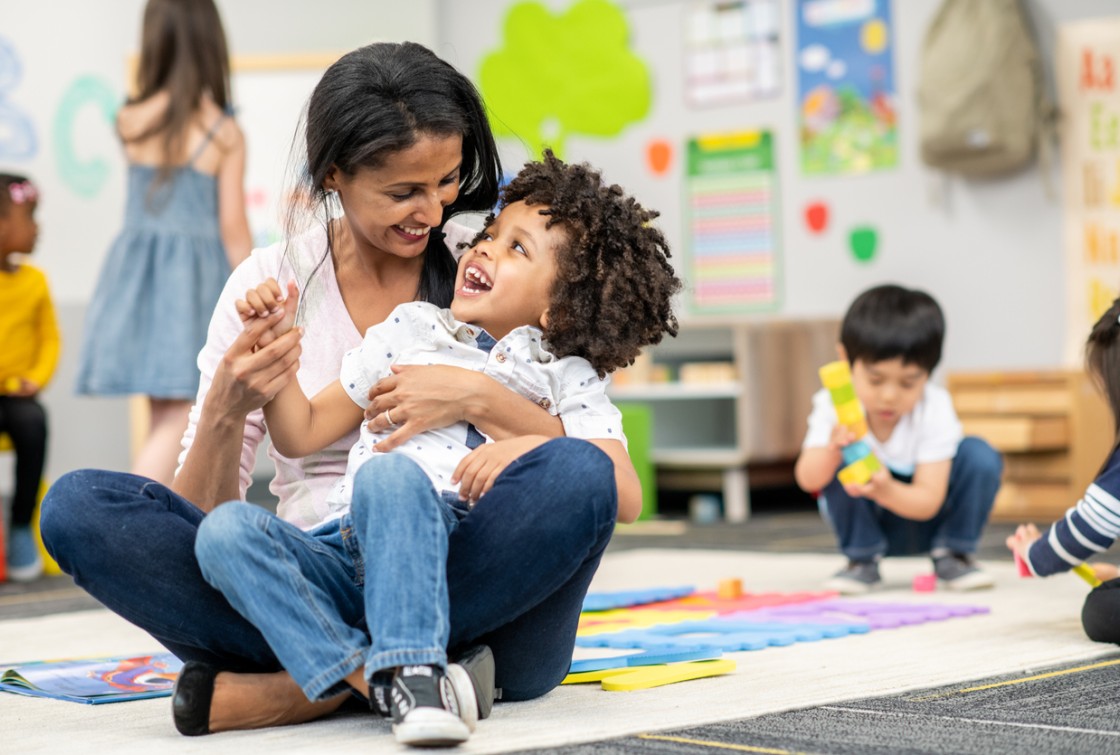 mom and child at school